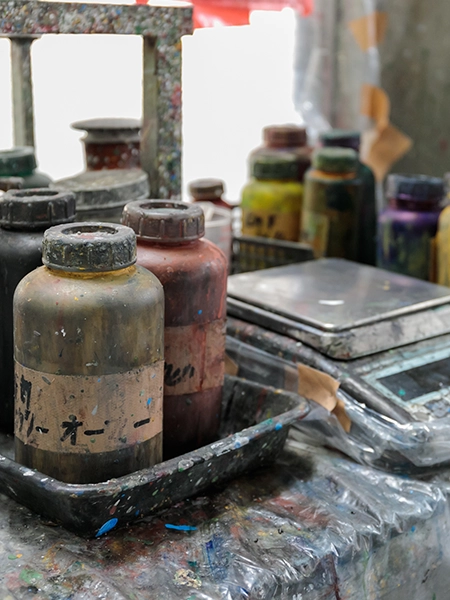 塗料の色調に使う素材